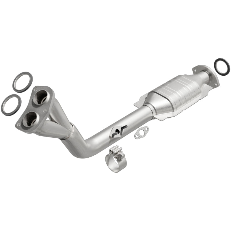 MagnaFlow Direct Fit Catalytic Converter 96-00 Toyota 4 Runner 2.7 - 24286