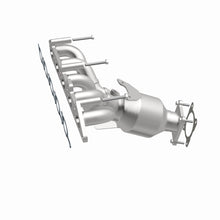 Load image into Gallery viewer, MagnaFlow 01-05 Volvo S60/V70 2.4L Direct Fit Converter - 22-138
