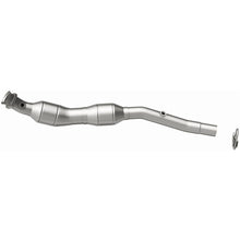 Load image into Gallery viewer, MagnaFlow Direct Fit Catalytic Converter 03-05 R Rover HSE4.4 D/S OE - 49722