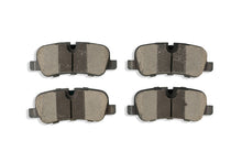 Load image into Gallery viewer, DBA 06-13 Land Rover Range Rover Sport HSE V6 Rear Street Series Brake Pads - DB1781SS