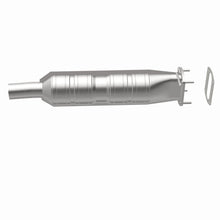 Load image into Gallery viewer, MagnaFlow Direct Fit Catalytic Converter 05-07 Ford F-Series Rear - 24161