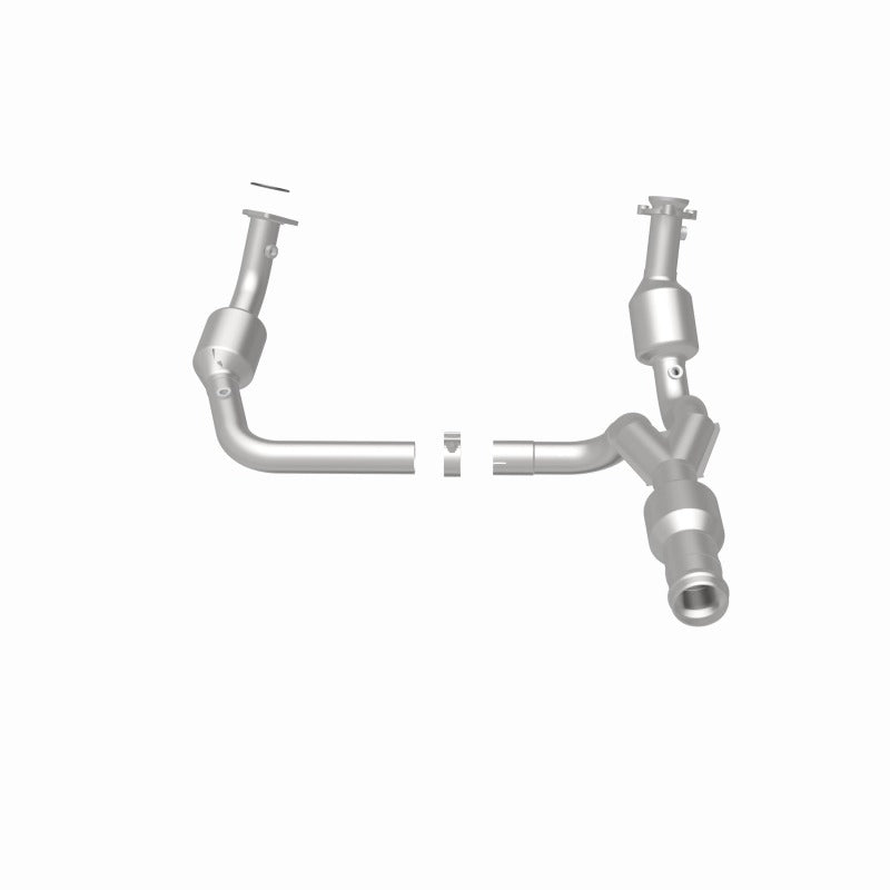 MagnaFlow 11-15 GMC Yukon 6.2L Direct Fit Converter - 5582616