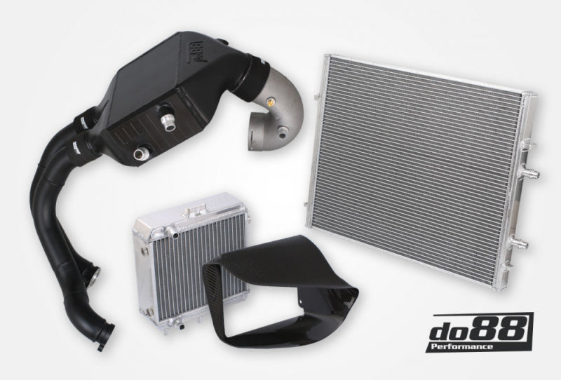 do88 15-20 BMW M3/M4 (F8X) BigPack Intercooler Kit w/Intercooler + Pipes + Radiators - BIG-250-WC-SS