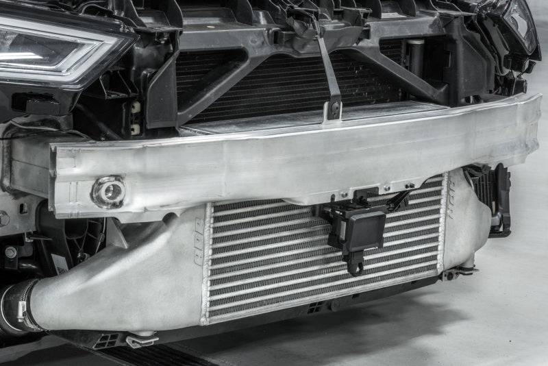 APR 17-20 Audi RS3 2.5 TFSI EVO (RS3) Intercooler Kit - IC100024