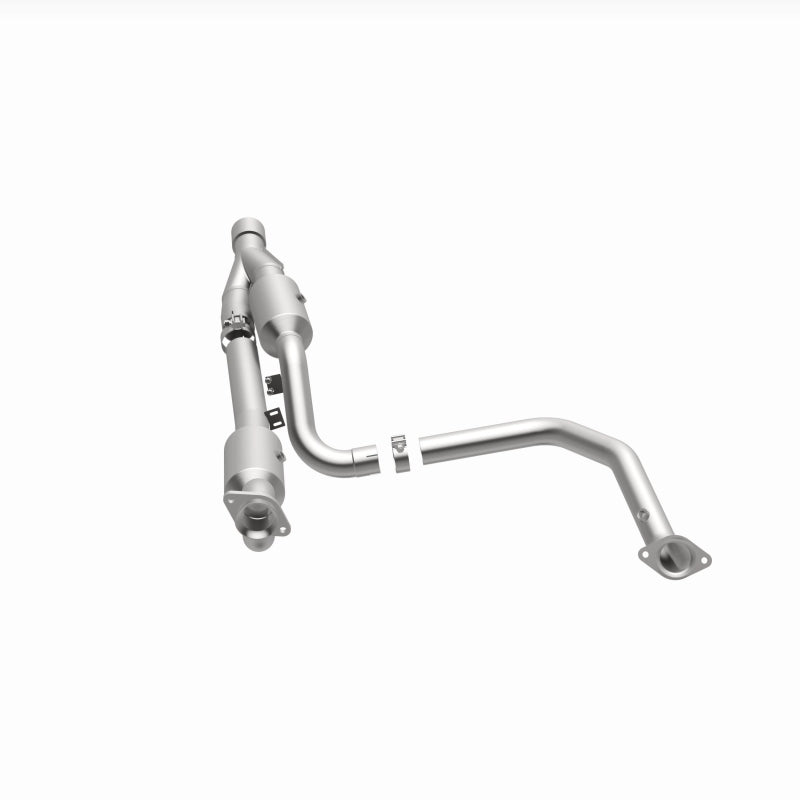 Magnaflow 15-16 Ram 2500 6.4L California Grade CARB Compliant DF Catalytic Converter - 5551513