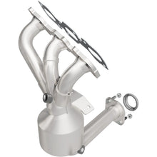 Load image into Gallery viewer, MagnaFlow Direct Fit Catalytic Converter 2006 Ford Fusion 3.0L - 452011