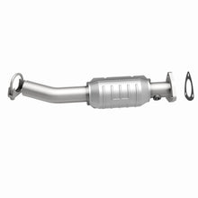 Load image into Gallery viewer, MagnaFlow 04-05 Suzuki Forenza 2.0L Direct Fit Converter - 557812