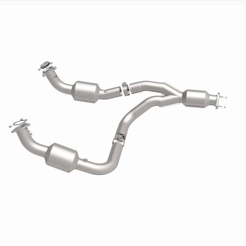 MagnaFlow 12-20 Chevrolet Express 4500 Underbody 6.0L Direct Fit Catalytic Converter - 280505