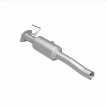 Load image into Gallery viewer, MagnaFlow 18-19 Ford F-450 Super Duty V10 6.8L Underbody Direct Fit Catalytic Converter - 280439