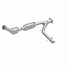 Load image into Gallery viewer, MagnaFlow Conv DF 03-04 Exped 4.6L Passenger Side - 24441