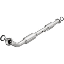 Load image into Gallery viewer, MagnaFlow 13-15 Toyota Tacoma California Grade CARB Compliant Direct-Fit Catalytic Converter - 5582703