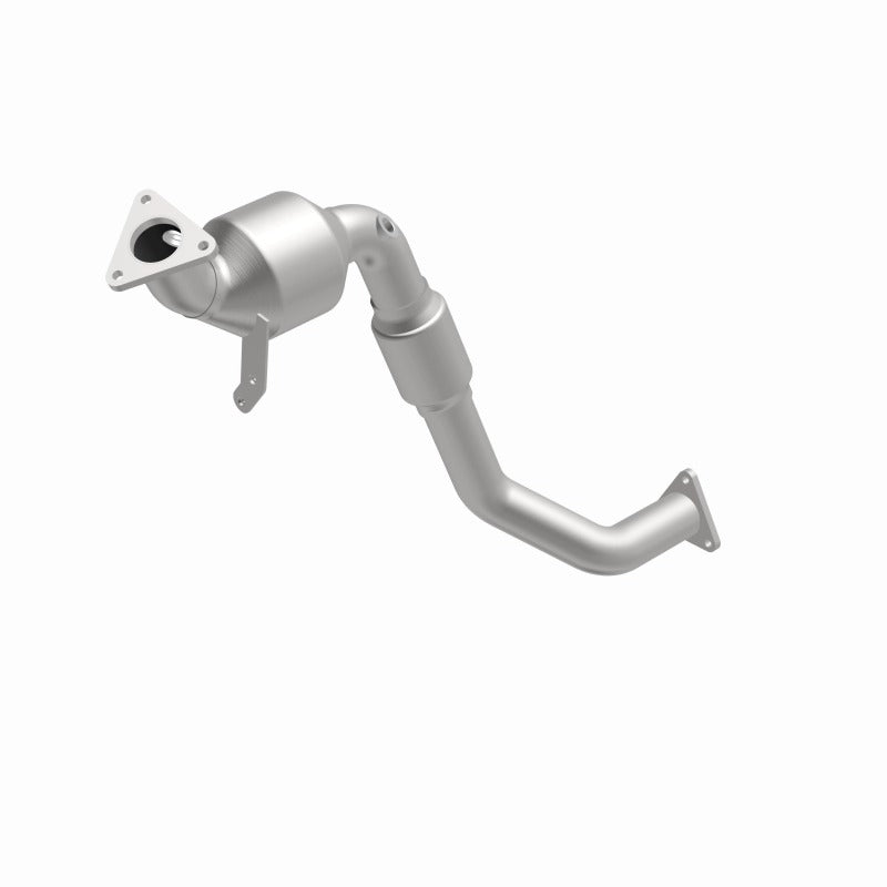MagnaFlow Direct Fit Catalytic Converter 07 VW Touareg 3.6L Rear close - 51947