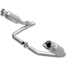 Load image into Gallery viewer, MagnaFlow 05-06 Dodge Durango 4.7L Direct Fit Converter - 4551832