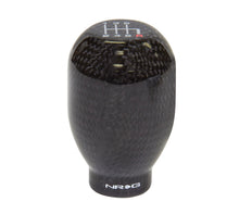 Load image into Gallery viewer, NRG Universal Shift Knob 42mm - Heavy Weight 480G / 1.1Lbs. - Black Carbon Fiber (6 Speed) - SK-100BC-1-W