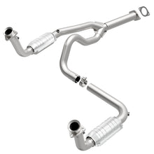 Load image into Gallery viewer, MagnaFlow Conv DF 2000 Chevrolet/GMC Express/Savana 1500/2500 5.7L to 8500 GVW - 23073