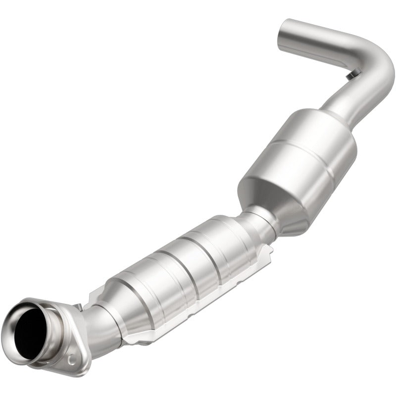 MagnaFlow Direct Fit Catalytic Converter 05-07 Ford E150 4.6L Driver Side - 51311