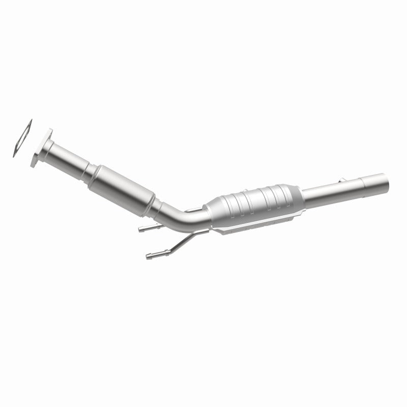 MagnaFlow Direct Fit Catalytic Converter 06-08 Volkswagen Jetta/Rabbit 2.5L (49 State) - 24320