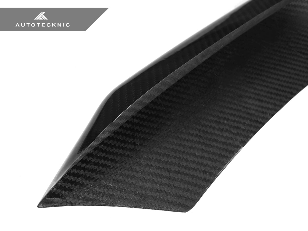 AutoTecknic Dry Carbon Corsa Bumper Trim - BMW F80 M3 | F82/ F83 M4