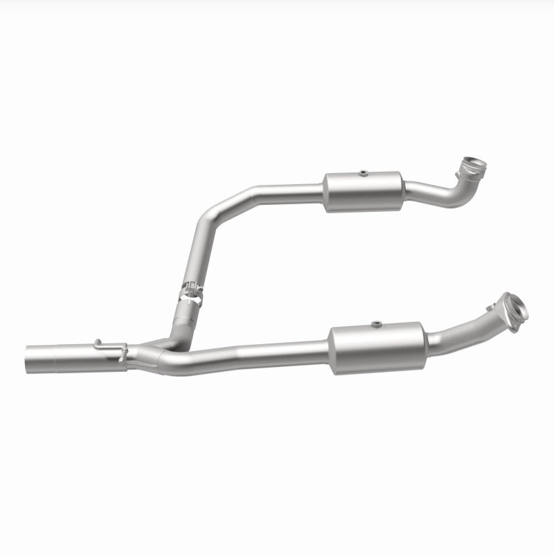 MagnaFlow 09-13 Ford E-350 Super Duty V10 6.8 OEM Underbody Direct Fit Catalytic Converter - 21-599