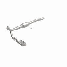Load image into Gallery viewer, MagnaFlow 00-01 Dodge Ram 1500 3.9L Direct Fit Converter - 4451203