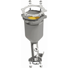 Load image into Gallery viewer, MagnaFlow 2004 Nissan Quest CARB Compliant Direct Fit Catalytic Converter - 5481275