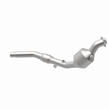 Load image into Gallery viewer, MagnaFlow Direct Fit Catalytic Converter 02-03 Freelander 2.5L - 51877