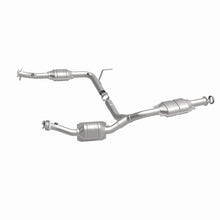 Load image into Gallery viewer, MagnaFlow DF Catalytic Conv 02-03 Ford Explorer 4.0L / 02-03 Mercury Mountaineer 4.0L (California) - 447253