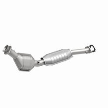 Load image into Gallery viewer, MagnaFlow Direct Fit Catalytic Converter 95-02 Ford Crown Vic 4.6L - 444022