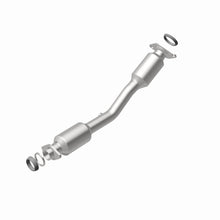 Load image into Gallery viewer, MagnaFlow Direct Fit Catalytic Converter 2009-2013 Cube 1.8 L Underbody - 52327