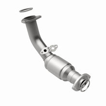 Load image into Gallery viewer, MagnaFlow Direct Fit Catalytic Converter 99-02 Toyota 4 Runner 3.4L Front - 93258