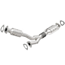 Load image into Gallery viewer, MagnaFlow Direct Fit Catalytic Converter 00-03 Saturn LS 3.0L Rear - 441030