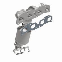 Load image into Gallery viewer, MagnaFlow 2008-2015 Nissan Rogue 2.5L Direct Fit Converter - 5582295