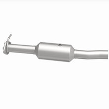Load image into Gallery viewer, MagnaFlow 09-10 Ford F-550 Super Duty V10 6.8L Rear Underbody Direct Fit Catalytic Converter - 280434