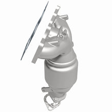 Load image into Gallery viewer, MagnaFlow Direct Fit Catalytic Converter 2016 Sorento V6 3.3 OEM Manifold - 22-089