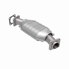 Load image into Gallery viewer, MagnaFlow Direct Fit Catalytic Converter GM 75 79 - 93427