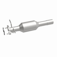 Load image into Gallery viewer, MagnaFlow Direct Fit Catalytic Converter 06 Focus ZX3 2.0/2.3L - 23972