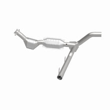 Load image into Gallery viewer, MagnaFlow Direct Fit Catalytic Converter 97-98 Ford F-150 Pickup 4.2L P/S 4WD - 93429