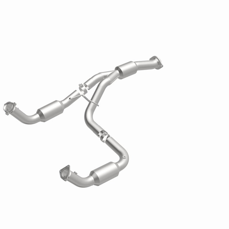 MagnaFlow 12-17 Chevrolet Express 3500 6.0L Direct Fit Converter - 5582113