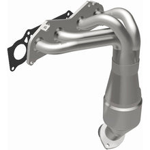 Load image into Gallery viewer, MagnaFlow Direct Fit Catalytic Converter California Grade CARB Compliant 04-07 Toyota Solara L4 2.4L - 5531291