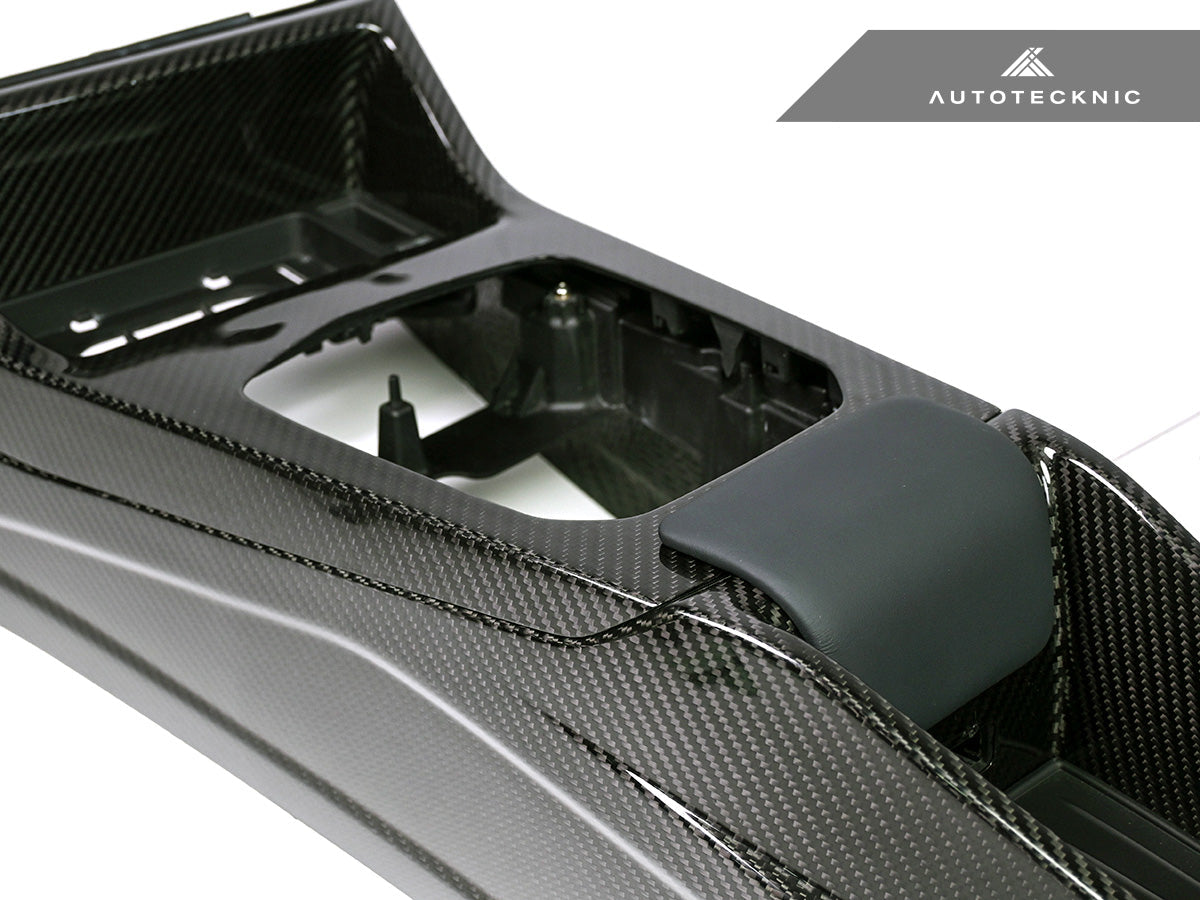 AutoTecknic Pre-Preg Carbon CSL Center Console - BMW G8X M2 / M3 / M4 (Automatic)