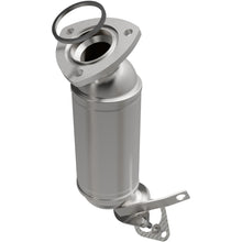Load image into Gallery viewer, MagnaFlow 09-15 Chevrolet Traverse 3.6L Direct Fit Converter - 5582445