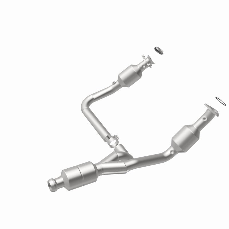 MagnaFlow Conv Direct Fit 14-16 GMC Sierra 1500 V6 4.3L - 52642