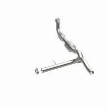 Load image into Gallery viewer, MagnaFlow 04-06 F-150 V8 4.6 OEM Underbody Direct Fit Converter - 52450