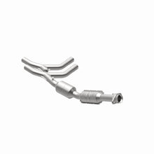 Load image into Gallery viewer, MagnaFlow Direct Fit Catalytic Converter 05-07 Ford E150 4.6L Passenger Side - 24308