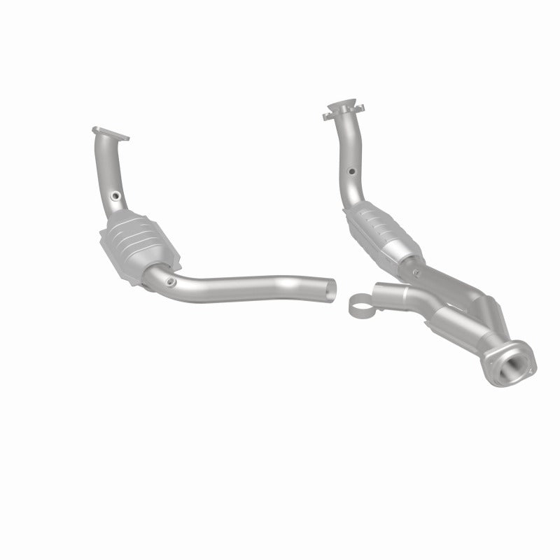 MagnaFlow 2003 Chevrolet SSR 5.3L Direct Fit Converter - 4451640