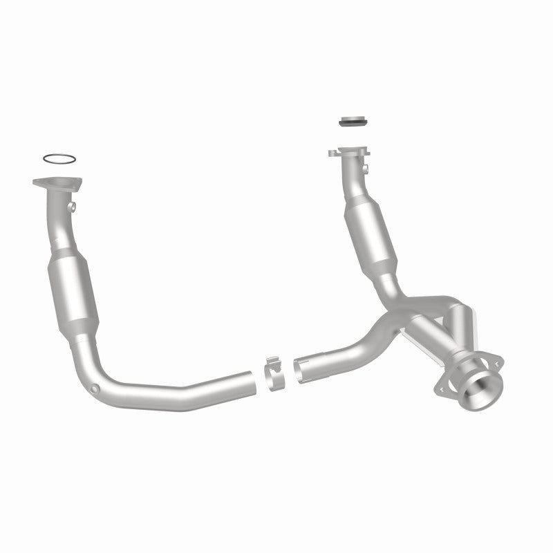 MagnaFlow Direct Fit Catalytic Converter 2007-2008 Cadillac Escalade 6.2L - 5451631