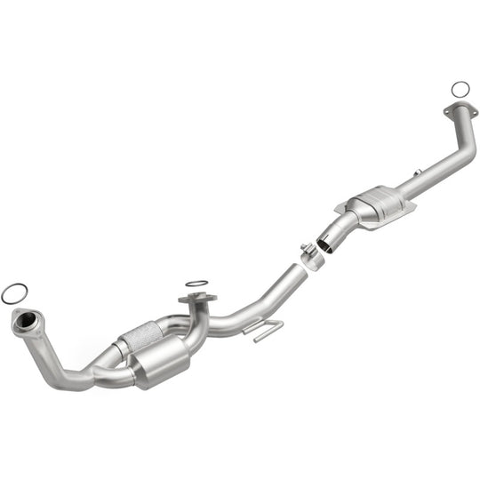 MagnaFlow 98-00 Sienna V6 3 OEM Underbody Direct Fit Converter - 52457
