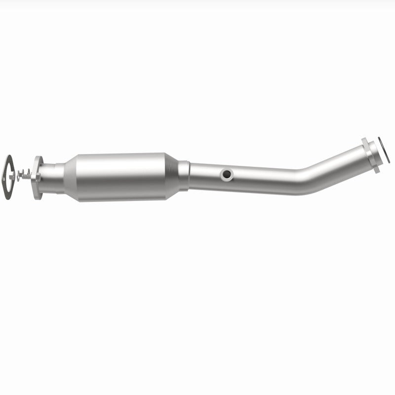 MagnaFlow 05-06 Nissan Titan 5.6L Direct Fit Converter - 5592218