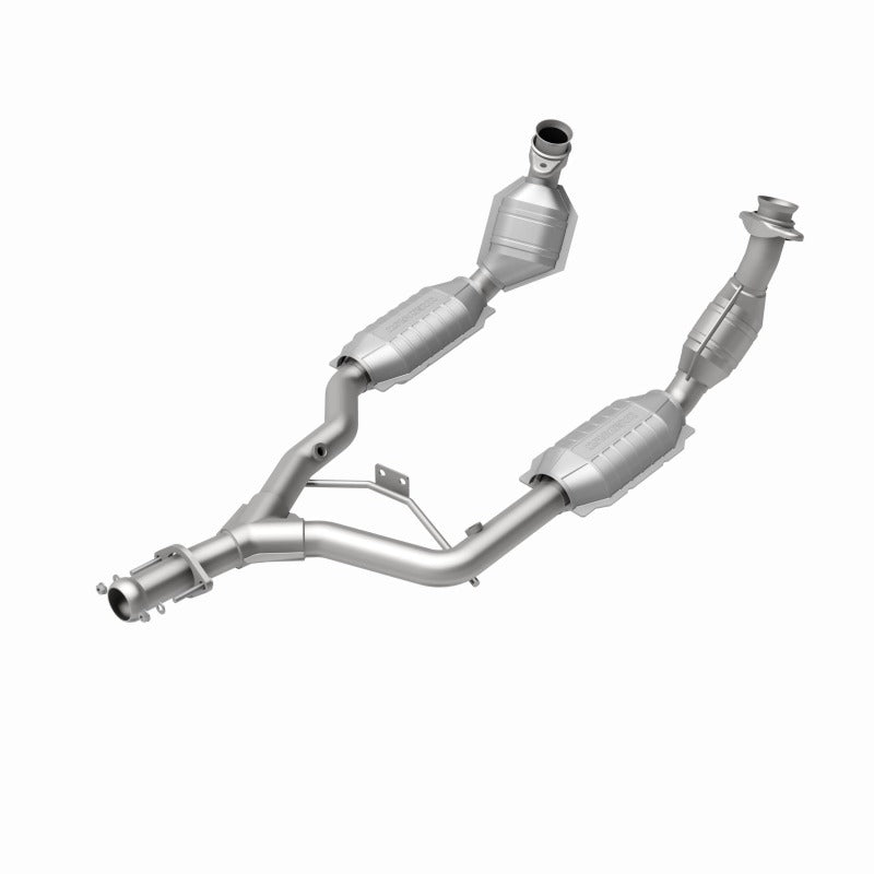 MagnaFlow Direct Fit Catalytic Converter 96-98 Ford Mustang 3.8L - 444064