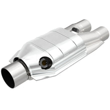 Load image into Gallery viewer, MagnaFlow Universal Catalytic Converter 2.5/2 Single/Dual O2 - 51667